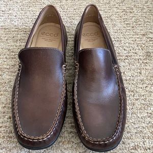 New Ecco slip on driving shoe
